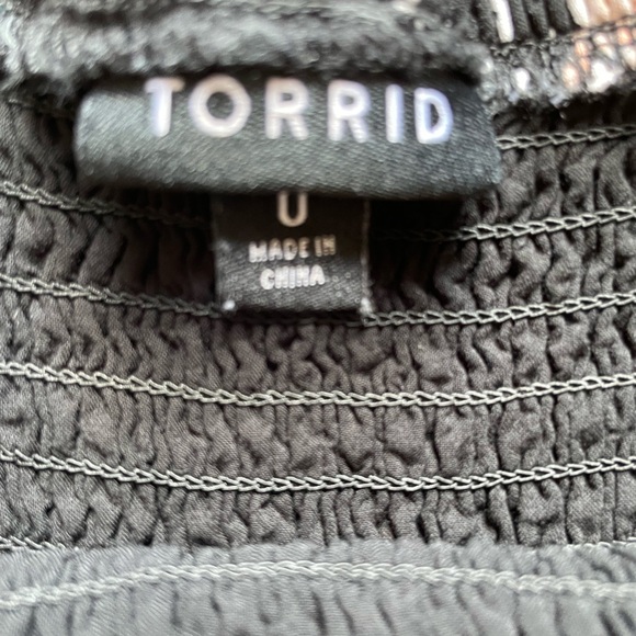 Torrid Lot of 2 Blouses. Torrid size 0, Size 12 - Picture 11 of 11